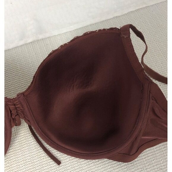 QT Bra Women Size 42D Brown Lined Underwire Back Close Lace Adjustable Straps - Picture 10 of 12
